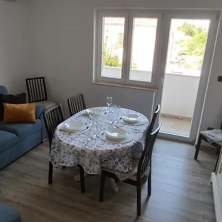 Apartment Lotta Jezera