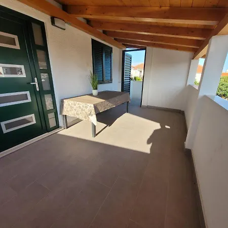 Apartment Lotta *